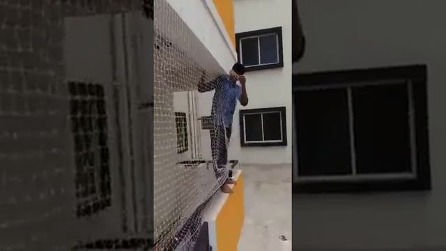 Pigeon Net Fitting With C Shape Balcony At Hook Fitting смотреть онлайн