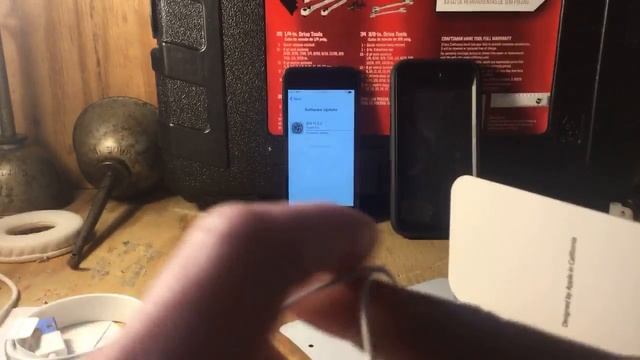 Unboxing iPod Touch 6th Generation In 2018! смотреть онлайн