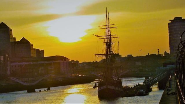 SEA CHANGE смотреть онлайн