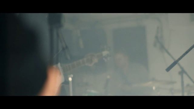Amoy Fanray — Extras (Live studio version) смотреть онлайн