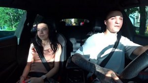 МЕРКАНТИЛЬНАЯ ДЕВУШКА РАЗВОДИТ НА ДЕНЬГИ