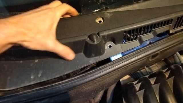 Замена салонного фильтра Lada Granta FL смотреть онлайн