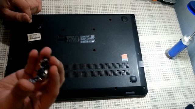 Lenovo Ideapad 100 disassembly and HDD replacement смотреть онлайн