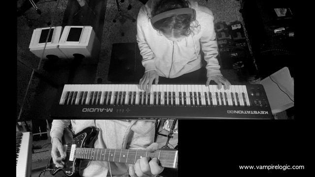 The persistence of loss || Nine Inch Nails || Piano cover with strings and guitar смотреть онлайн