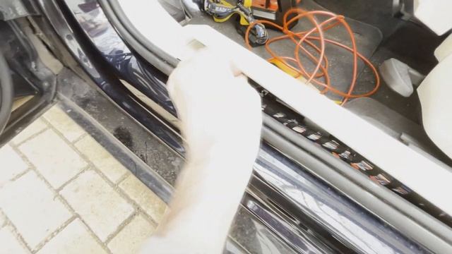 VW Passat B8 - Stromkabel vom Motorraum nach innen bzw. hinten legen смотреть онлайн