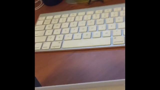 Apple Pencil Unboxing: iSpy Apple News and Rumors смотреть онлайн