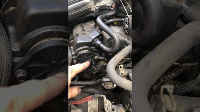 2002 Chrysler PT Cruiser Crankshaft Camshaft position sensor. смотреть онлайн