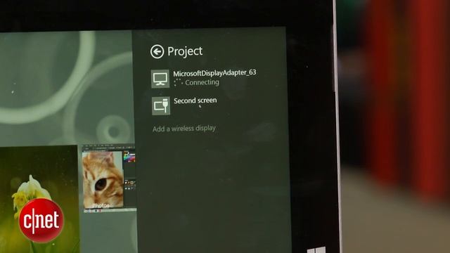 Microsoft's Chromecast competitor is pretty awesome for on-the-go screencasting смотреть онлайн