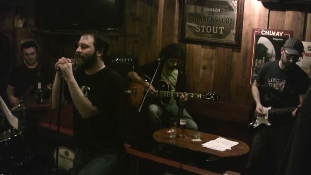 sargento martosky - cars hiss by my window (the doors cover) смотреть онлайн