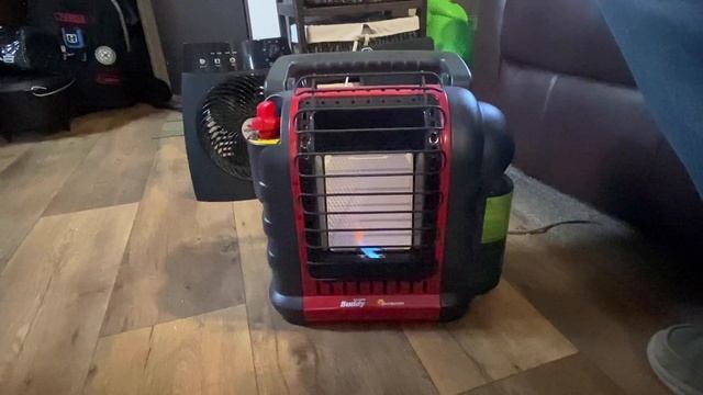 Turning Up the Heat! How to keep your RV warm in the winter. смотреть онлайн