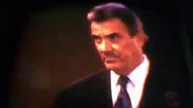 Young and the Restless (Y&R): Jack throws his chair out the window (2005) смотреть онлайн