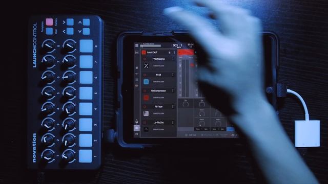 Map Fly Tape & Lo-Fly Dirt to an External Midi Controller in Beatmaker 3 смотреть онлайн