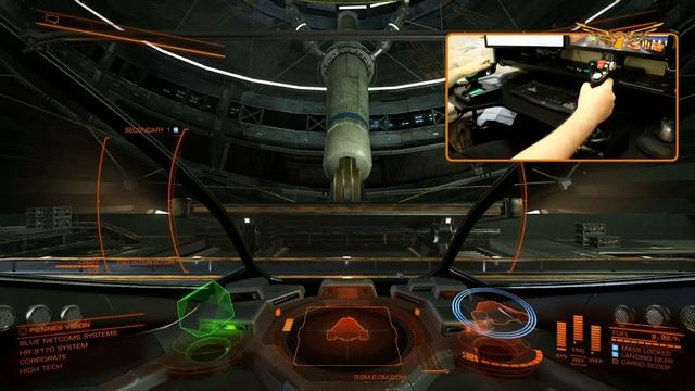 Elite: Dangerous - Unboxing the Saitek X52 Pro! смотреть онлайн