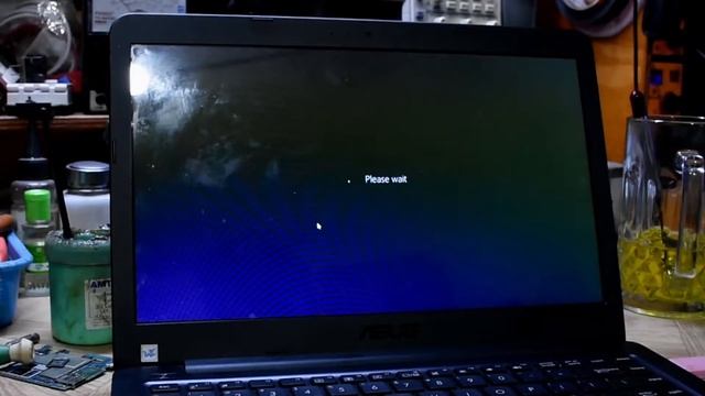How to entering Bios UEFI Setting windows 8.1 #service tutorial 5 смотреть онлайн