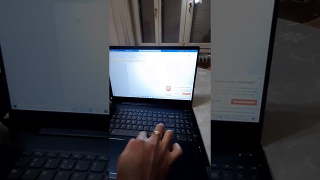 Como poner una arroba (@) en una computadora LENOVO. смотреть онлайн