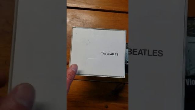 Awesome $400.00+ 47 CD 9 Cassette Tape Haul - Signed, Sealed and Rare Great Flip Finds смотреть онлайн