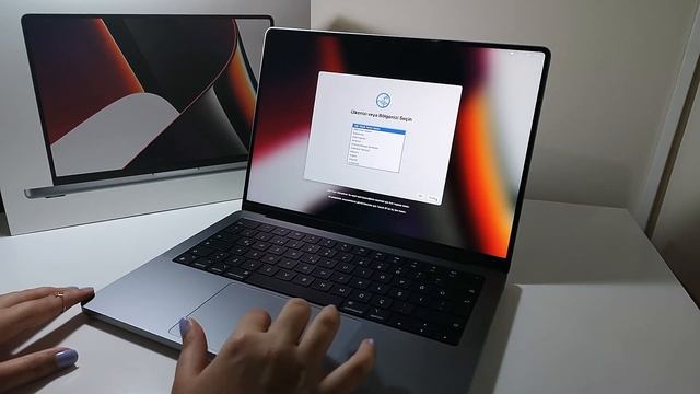 MACBOOK PRO 14 İNCH KUTU AÇILIMI VE KURULUM I AKSESUAR İNCELEMESİ 💻 #unboxing #macbookpro #aestheti смотреть онлайн