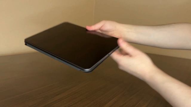 ESR iPad Pro 11 Folio Case Review смотреть онлайн