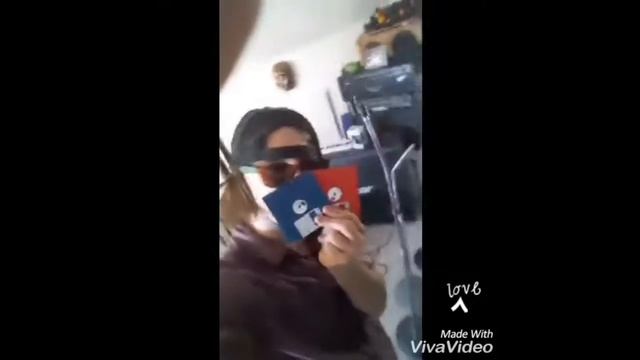 FLOPPY DIKS and DANK HOES 98 смотреть онлайн