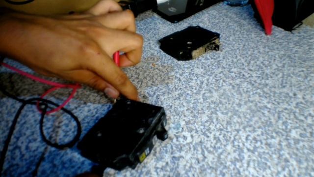 COMO SABER SI FUNCIONA MI➡️ BREAKER O PASTILLA TERMICA correctamente con multímetro *Continuidad ⚡ смотреть онлайн