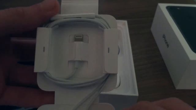 Iphone 7 Unboxing 32gb Black смотреть онлайн
