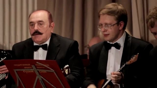 Оркестр "Русские узоры". П.И. Чайковский "Пляска скоморохов" смотреть онлайн