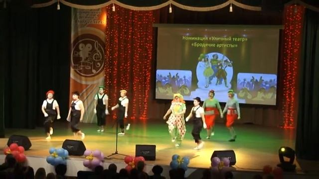 “Энҗе” балалар бакчасы “Театр дөньясында” бәйгесендә катнашты смотреть онлайн