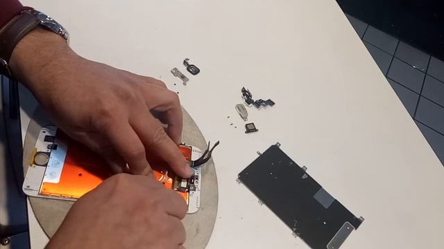 How to repair IPhone 6s Plus broken LCD screen without editing video . смотреть онлайн