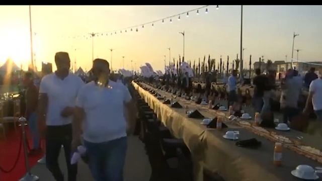 Top 10 Longest Things In The World смотреть онлайн