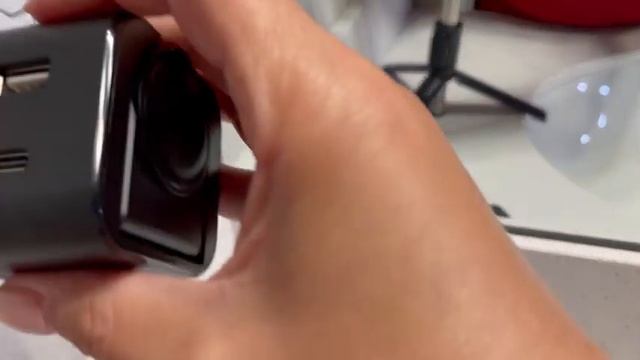BeaSaf 36W Foldable Dual Port Wall Charger with Built in Apple Watch Charger Compatibl смотреть онлайн
