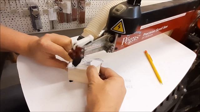 Candela "2x Pinocchio" смотреть онлайн