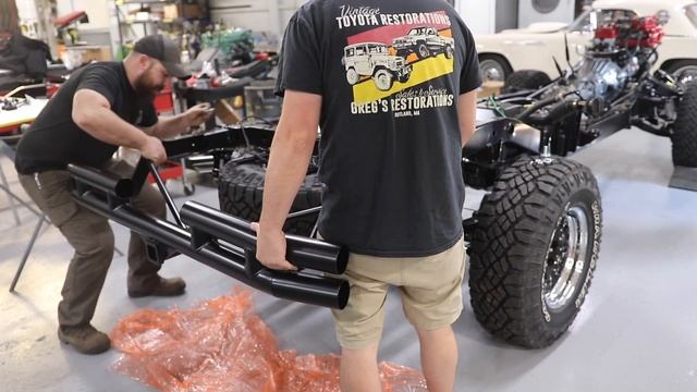 1986 Toyota Pickup SR5 4x4 Full Time-Lapse Restoration!
