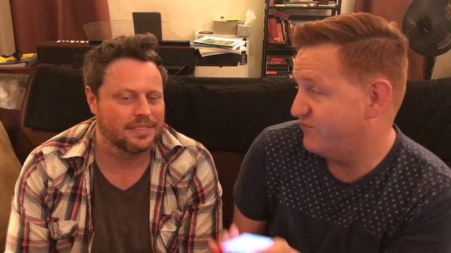 How to Leave a Review on Apple Podcasts and Subscribe смотреть онлайн
