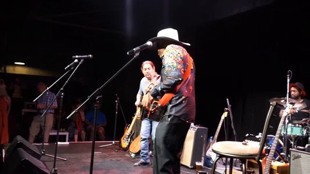 @drchrisblues Dr. Mac Arnold & Plate Full of Blues: "Sweet Home Chicago" смотреть онлайн