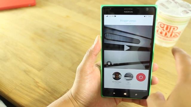 Skype Qik hands-on for Windows Phone смотреть онлайн
