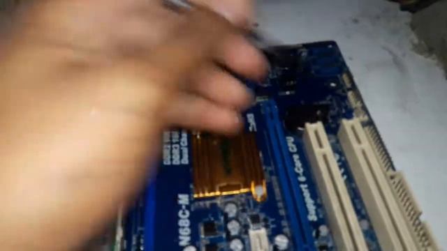 PLACA MAE DE DESKTOP ALGUNS PASSOS PARA MANUNTEN CAO смотреть онлайн
