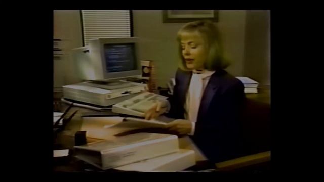 1992: OfficeVision for VM R2 - Help Desk Training смотреть онлайн