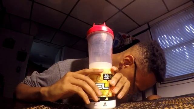 G FUEL GOLDEN APPLE PEAR 500 SUBSCRIBER SPECIAL!! смотреть онлайн