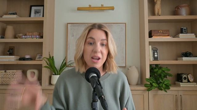 The Secret To Building A Business That Works In 2024 | Jenna Kutcher смотреть онлайн