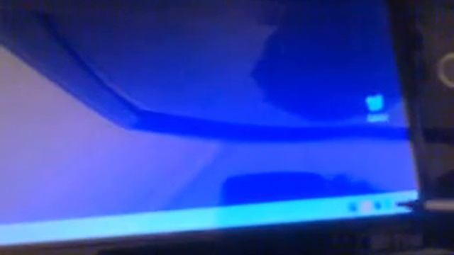 Windows XP su Gigabyte M528 смотреть онлайн