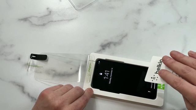 Belkin UltraGlass Screen Protector for iPhone 12 mini Review смотреть онлайн