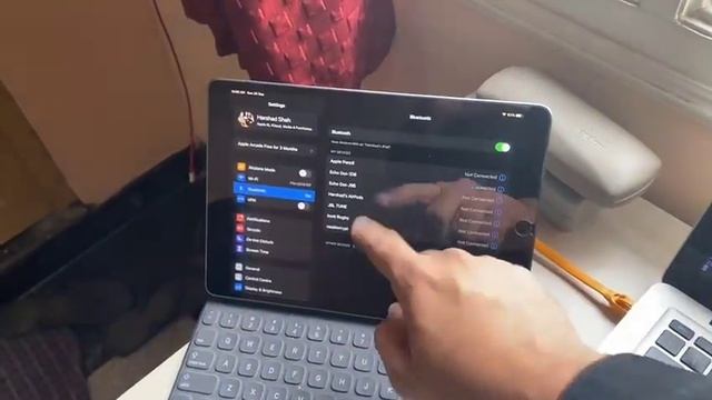 Documenting the Process of Hacking Bluetooth Speakers: Connecting and Jamming смотреть онлайн