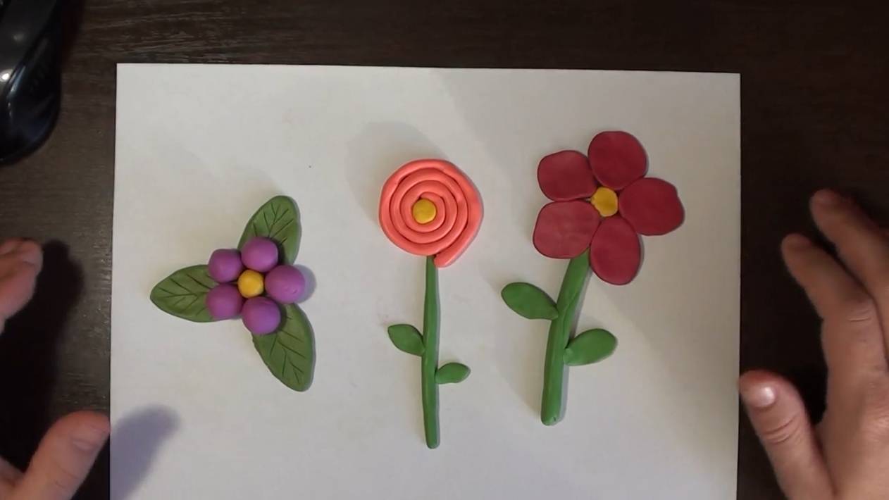 Как слепить цветы из пластилина