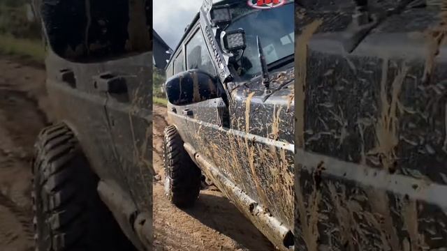 Cherokee xj #cherokeexj #cherokee #jeep #offroad смотреть онлайн