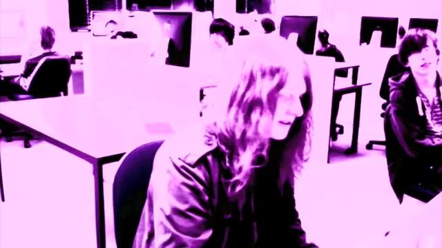 messing around on imovie at college смотреть онлайн