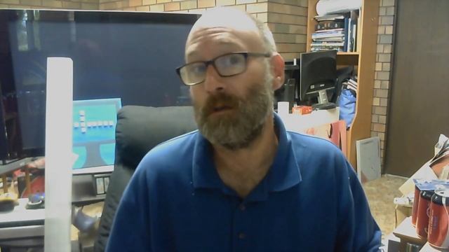 Discussion - Is There 1 Linux For Everyone + Vitriol Against Various Distos смотреть онлайн