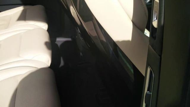 First look at Tesla Model X P90D смотреть онлайн