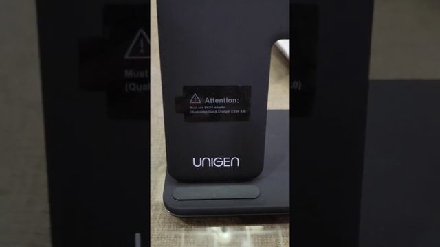 UNIGEN UNIDOCK 3-in-1 Wireless Charging Station [with QC 18W Adapter] 15W Type-C PD review смотреть онлайн