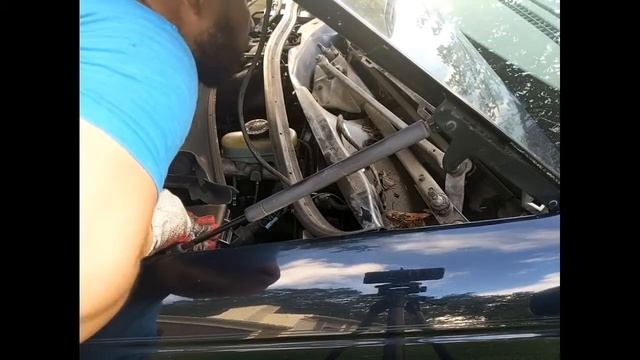 Lincoln Town car water leak inside fix смотреть онлайн