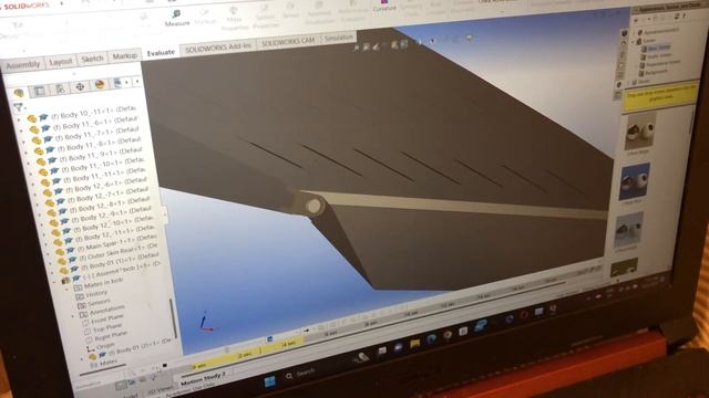 Flaperon Mechanisation on Solidworks Motion Study (Sketched on Shapr3D) смотреть онлайн